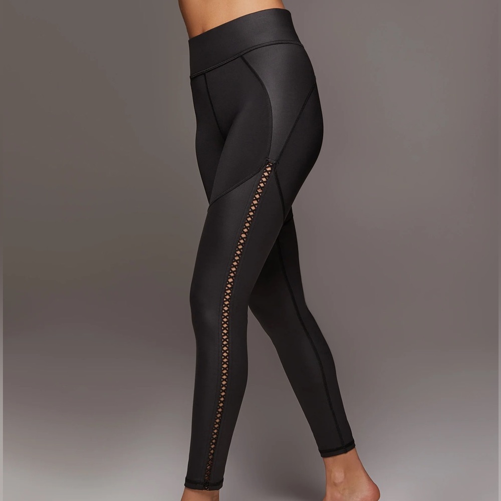Brand NEW no tags MICHI Leggings Barre Black CrissCross Stitch L XL 225$ WOW!